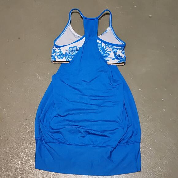Lululemon No Limits Beaming‎ Blue Polar Cream Athletic Tank Top Women's Size 4 - Picture 4 of 5